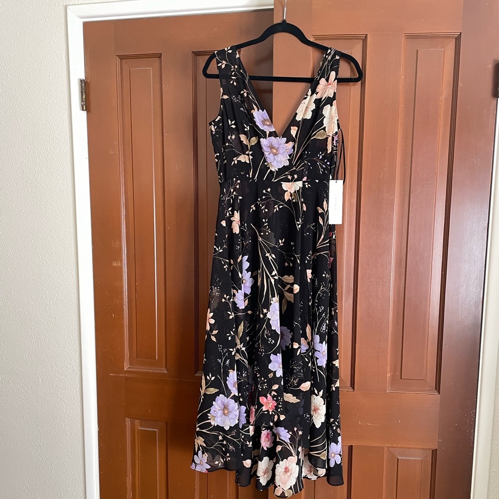 NWT Calvin Klein Flowy Dress